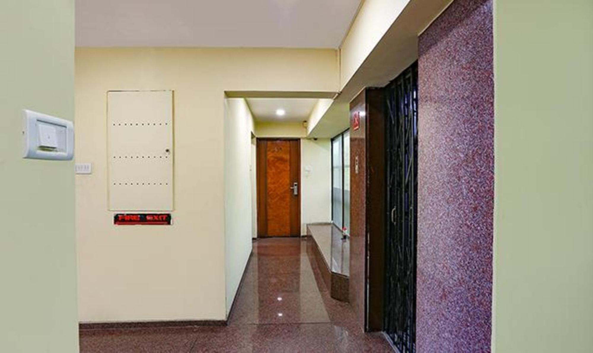 ホテル Fabexpress Jayshree - Nr Mumbai International Airport エクステリア 写真
