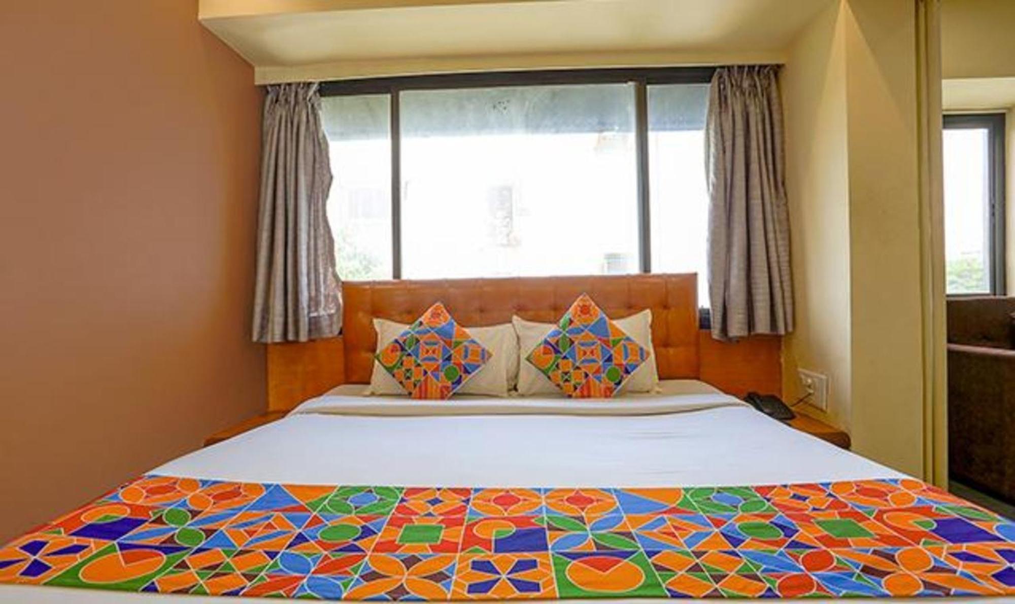ホテル Fabexpress Jayshree - Nr Mumbai International Airport エクステリア 写真